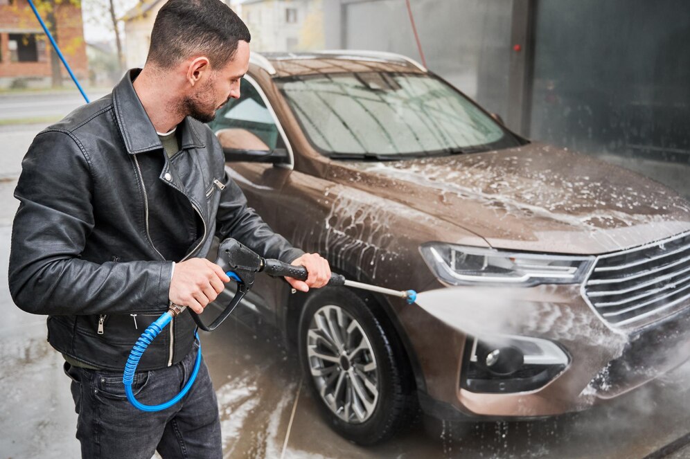 Eco-Friendly Car Wash Solutions: Tips for Washing Your Vehicle Responsibly