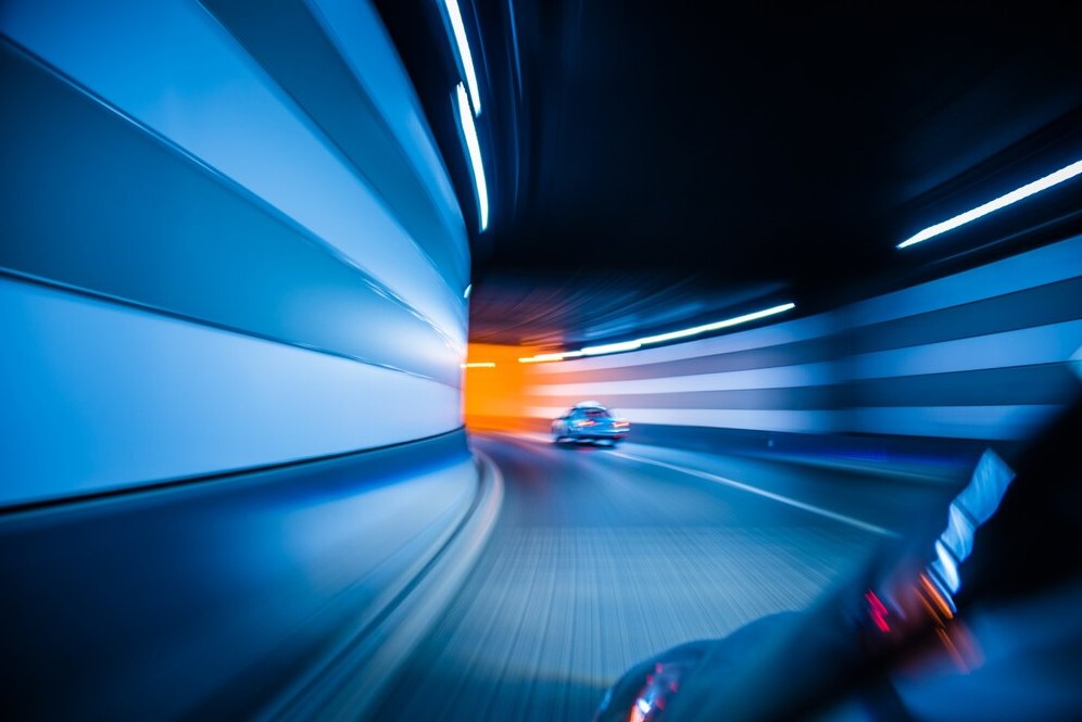 stay-aware-surroundings-driving