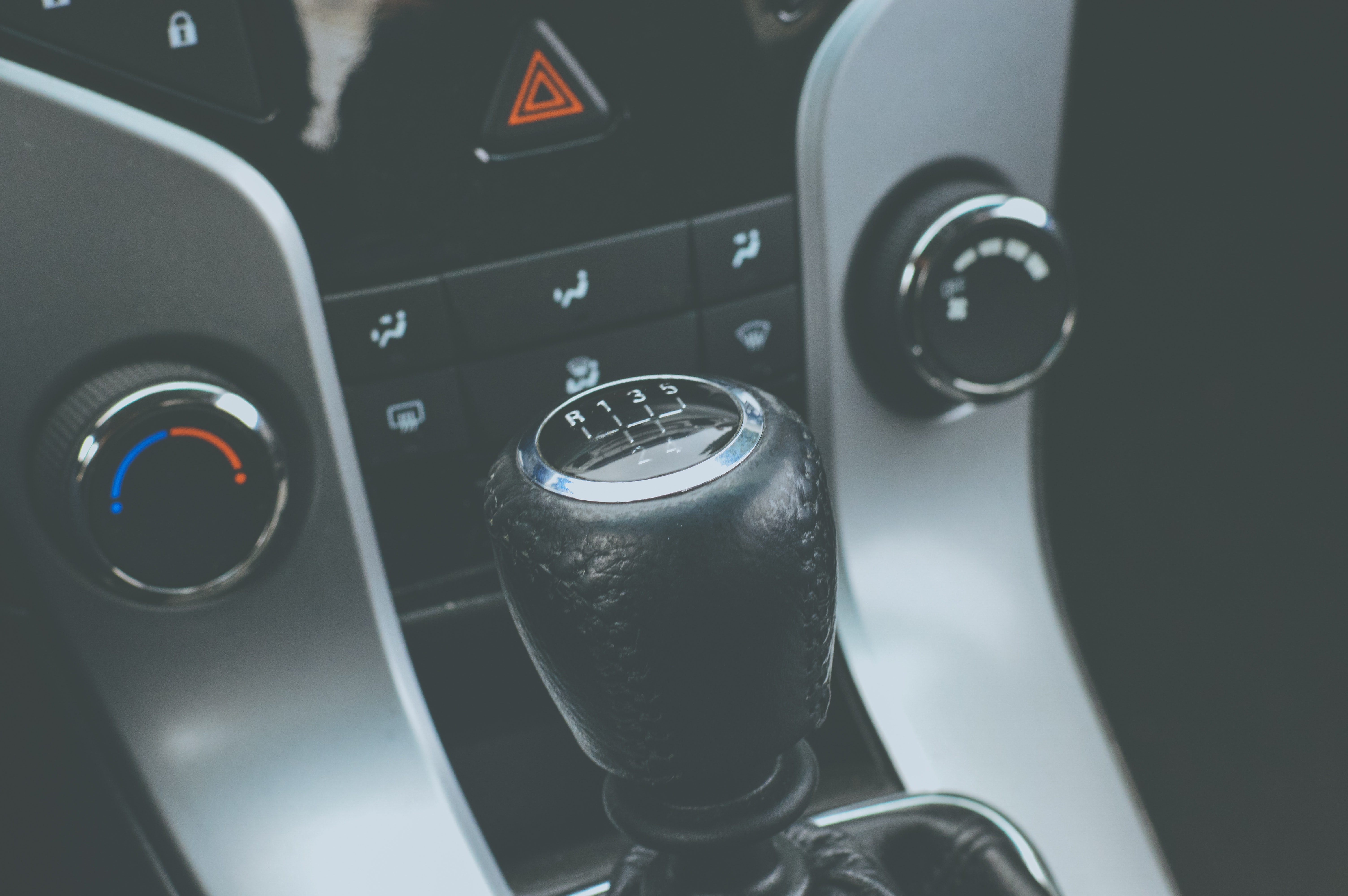 learn-manual-transmission-driving-in-brisbane-school